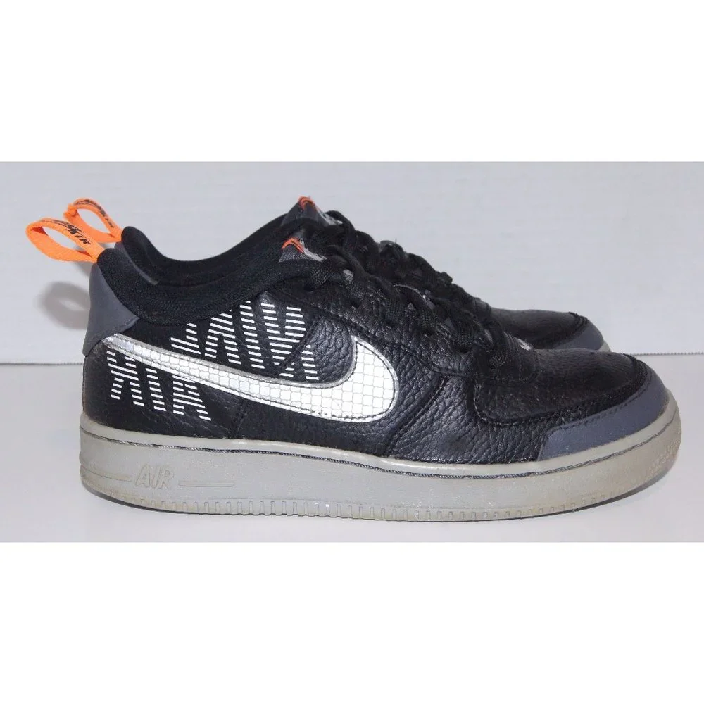 Air Force 1 Under Construction - Picture 1 of 12